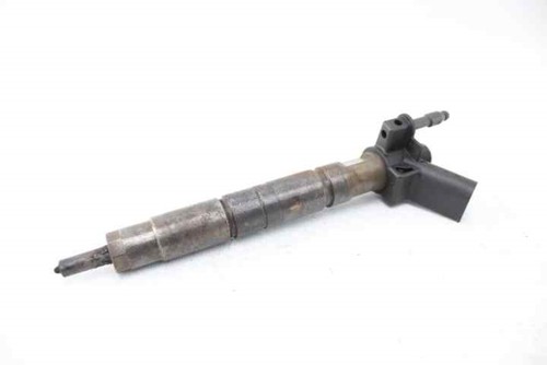 779787704 injecteur bmw serie1 - 779787704,