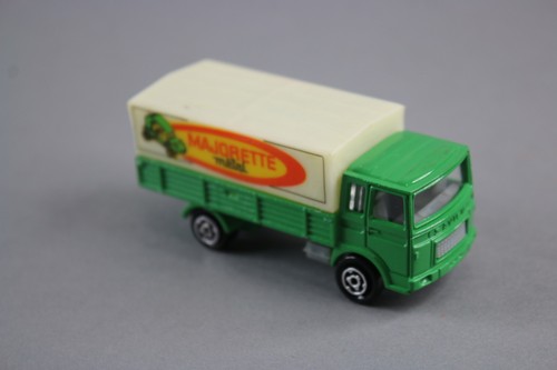 V541 majorette 100 - v541, 1/100