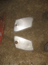 * 2 couvercles de boite a