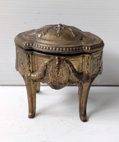 Boite bijoux capitonnee - boite,