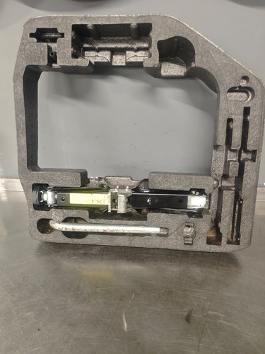 Audi mousse de - b8, coffre