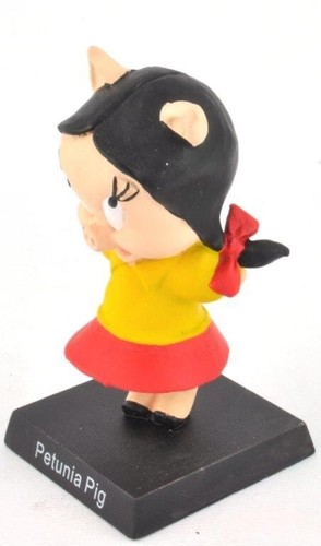 Petunia pig figurine looney - petunia,