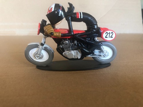 Moto jbt honda 350 - cb, kitée