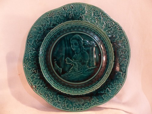 Assiette rubelle ancienne - assiette,