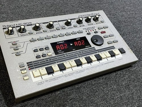 Roland mc303 séquenceur dance - roland,