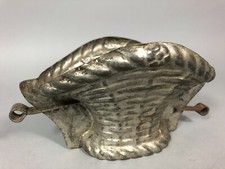 Très ancien MOULE À CHOCOLAT