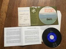 LIVRE DISQUE VINYL 45 T EP ENCYCLOPEDIE OECUMENIQUE VISUELLE 4 galile + diapos