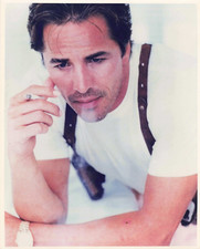 PHOTO CINEMA DON JOHNSON DEUX FLICS A MIAMI TIRAGE ARGENTIQUE HD 25,5 x 20 CM