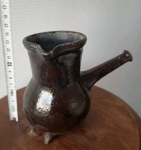 Ancienne toupine trépied