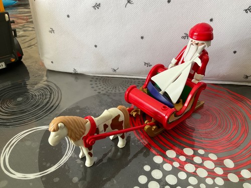Père noel traineau poney - père,