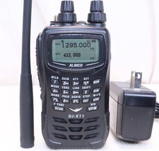 Gamme de fréquences de récepteur pratique large bande Alinco DJ-X11...