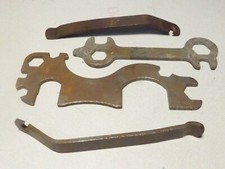 4 OUTIL VELO ANCIEN  CLE démonte pneu vintage velo solex