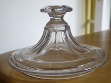 1 ANCIEN COUVERCLE  EN CRISTAL