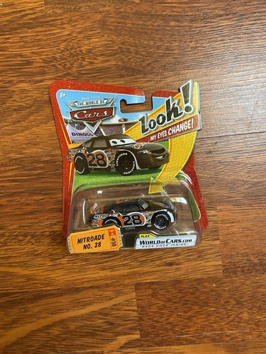Voiture miniature disney pixar - disney,