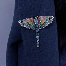 Énorme libellule broche Style