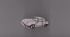 pin's voiture ancienne Panhard (signé démons et merveilles) longueur: 3,6 cm