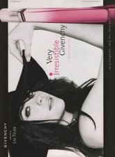 Publicité papier Parfum. Perfume ad Very Irresistible de Givenchy 2003 France 