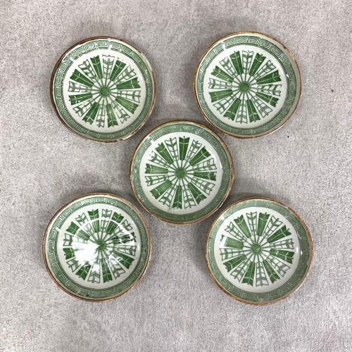 Petites assiettes vertes - 5,