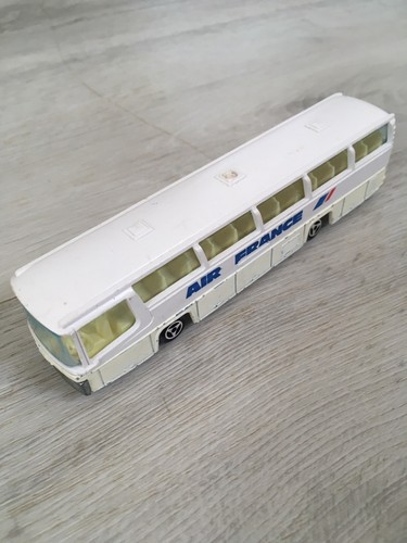 Ancien autocar neoplan air - autocar,