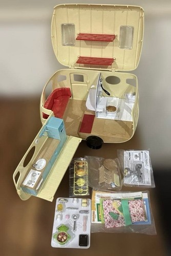 Sylvanian families camper van - sylvanian,