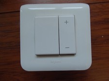 LEGRAND nouveau Mosaic interrupteur variateur 3 w 400 w complet ref 78407 784 07