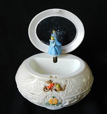 Boite à musique Cendrillon Disney Lansay vintage * Coffret à bijoux Décor Relief