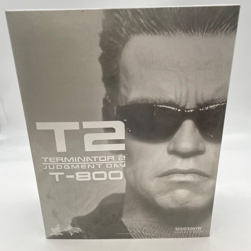 Hot toys terminator 800 - 2, t-800