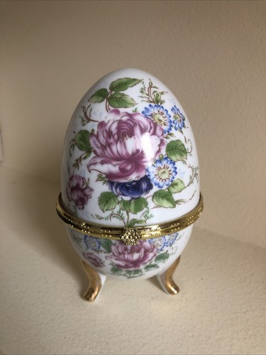 Oeuf tripode style - 🌸,