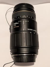 Near Mint Sigma AF 70-300mm F4-5.6 APO Macro Lens.