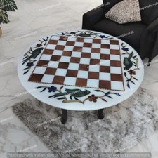 Jeu d'échecs en marbre