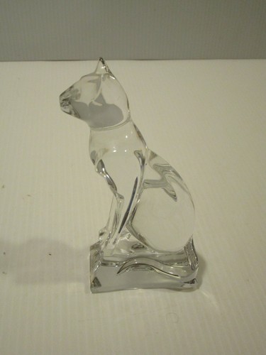Durand crystal sitting cat - jg,