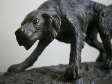 STATUE ANIMALIERE "CHIEN DE CHASSE" BRONZE PATINE SUR SOCLE SCULPTURE DECO 