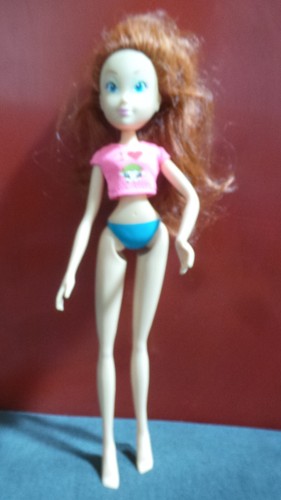 Poupée winx club - club, bloom
