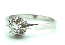 MAGNIFIQUE BAGUE SOLITAIRE OR 18 carats - DIAMANT 0.25 CARAT - 2,65 g