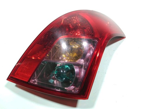 Feu arriere droit 3565062j00 - arriere,