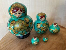 Magnifiques poupées  Russes gigognes Matriochkas 5 éléments bois peint main