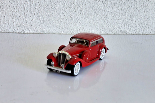 Voiture ixo altaya - voiture,