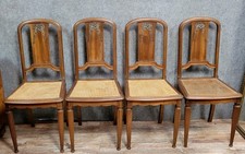 Série de 4 chaises époque Art Nouveau en acajou vers 1900
