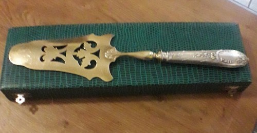 Pelle tarte argent - à,