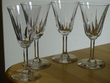 SAINT LOUIS  4 VERRES A VIN ROUGE BOURGOGNE EN CRISTAL MODELE CERDAGNE ht 16 cm