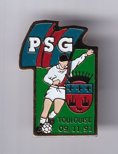 Rare pins pin football - rare,