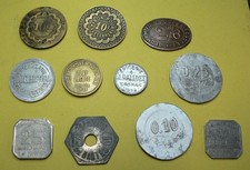 BEAU LOT DE  11 MONNAIES DE NESCESSITE 