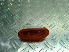 CLIGNOTANT AILE AVANT DROIT