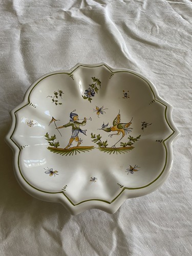 Assiette décorative - , en