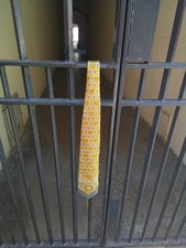 Cravate Vintage Gianni Versace Motif Baroque Doré Et Bleu Meduse 