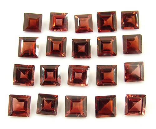Naturel grenat rouge - 16.45,