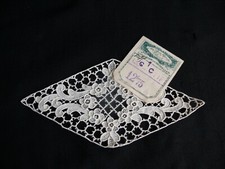 Incrustation ancienne au point de Venise dentelle à l'aiguille Vendu à l'unité