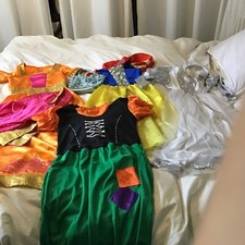 Lot déguisement fille princesse blanche neige halloween mariée indienne 