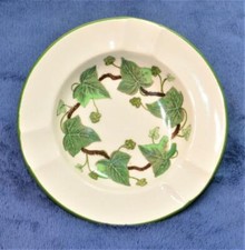 Vtng WEDGWOOD Porcelaine NAPOLÉON IVY 3 Fentes 4 1/4" Cendriers Motif #AL4751