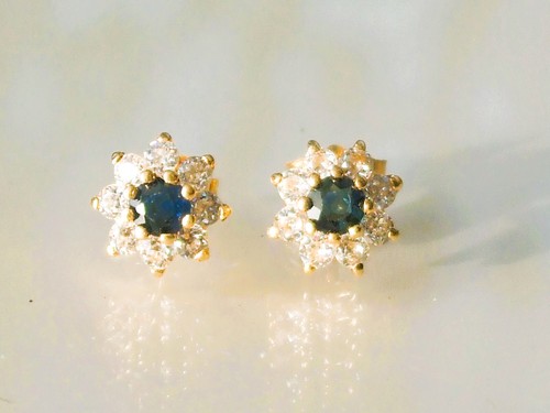 Tres jolies boucles oreilles - jolies, d'oreilles
